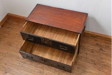 アンティーク家具　古民具・骨董 シックな庄内箪笥ローボード(1)(ローチェスト、時代箪笥)