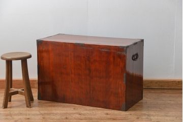 アンティーク家具　古民具・骨董 シックな庄内箪笥ローボード(2)(ローチェスト、時代箪笥)