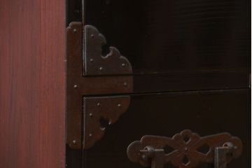 アンティーク家具　アンティーク 上手物 五丁引き 黒漆塗り 角手　庄内箪笥(時代箪笥)