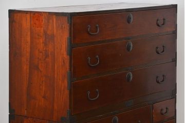 アンティーク家具　古民具・骨董 前面欅材!シンプルな二段重ね時代箪笥(チェスト、タンス)