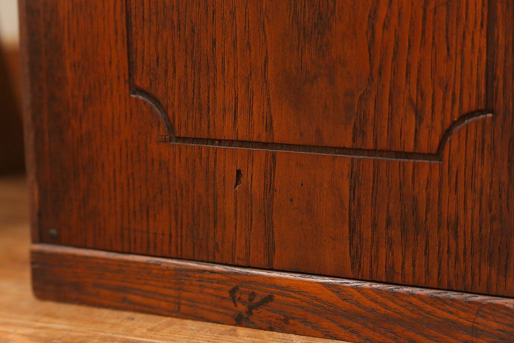 アンティーク家具　アンティーク 古い栓材の10段小引き出し(ドロワー)