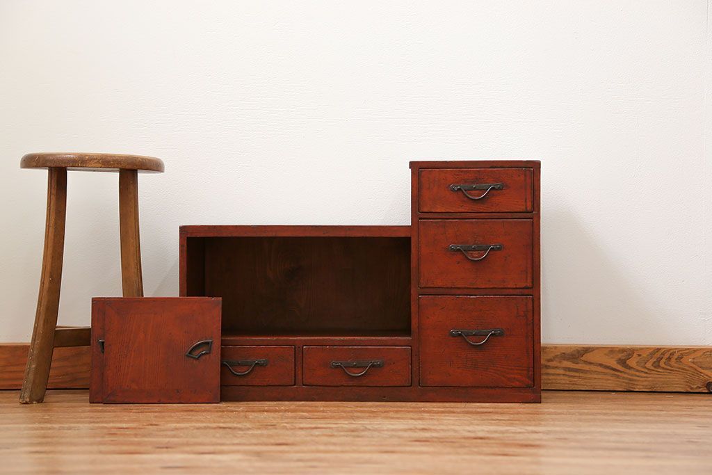 アンティーク家具　古民具・骨董 古い木の収納棚付き小引き出し