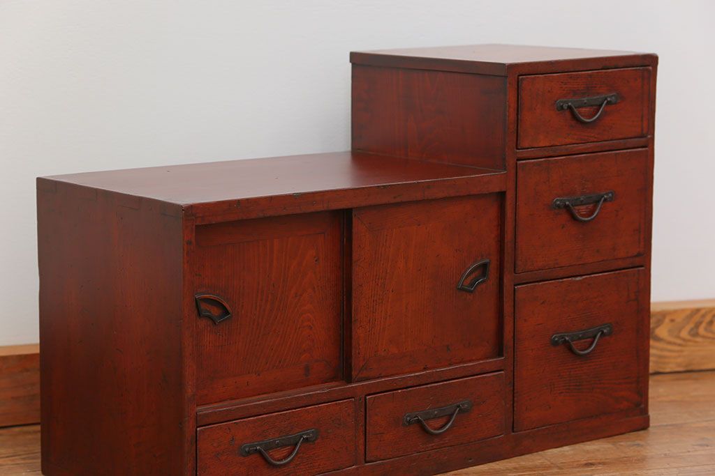 アンティーク家具　古民具・骨董 古い木の収納棚付き小引き出し