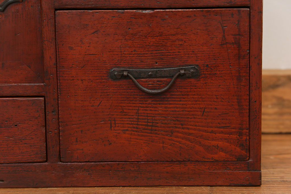 アンティーク家具　古民具・骨董 古い木の収納棚付き小引き出し