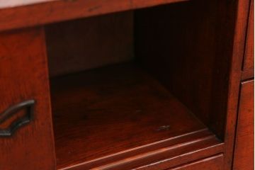 アンティーク家具　古民具・骨董 古い木の収納棚付き小引き出し