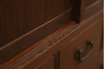 レトロ家具　アンティーク 古い桐材のレトロな小箪笥　(チェスト、桐箪笥、桐たんす)