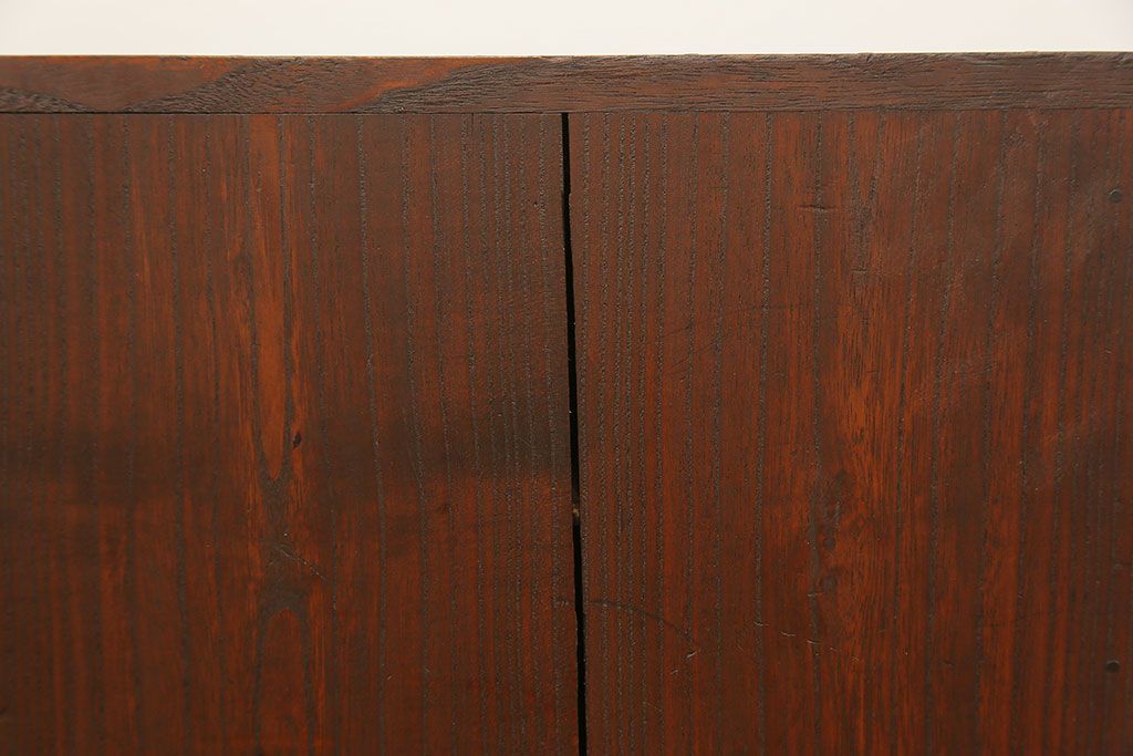 レトロ家具　アンティーク 古い桐材のレトロな小箪笥　(チェスト、桐箪笥、桐たんす)