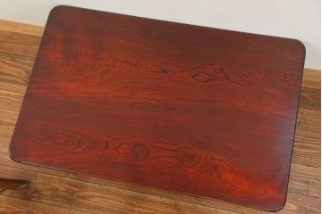 アンティーク家具　アンティーク 古い栓材の杢目の素晴らしいセンターテーブル(1)　(座卓、机)