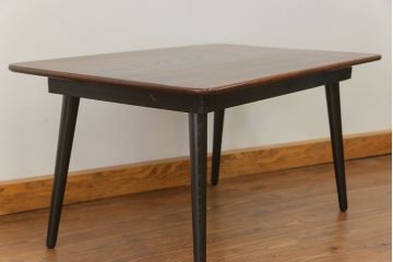 アンティーク家具　アンティーク 古い栓材の杢目の素晴らしいセンターテーブル(2)　(座卓、机)