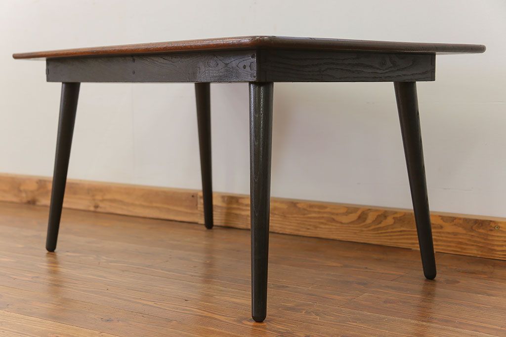 アンティーク家具　アンティーク 古い栓材の杢目の素晴らしいセンターテーブル(2)　(座卓、机)