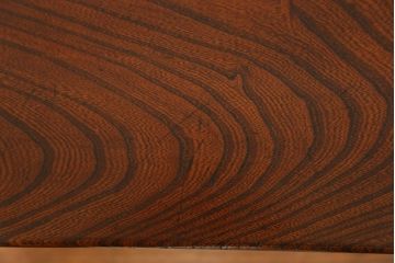 アンティーク家具　アンティーク 古い欅材　天板一枚板　杢目の素晴らしいセンターテーブル　(机、サイドテーブル)
