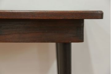 アンティーク家具　アンティーク 古い欅材　天板一枚板　杢目の素晴らしいセンターテーブル　(机、サイドテーブル)
