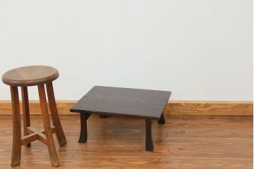 アンティーク家具　古民具・骨董 古い栗材浮造り仕上げの小さな高級折り畳みテーブル　(机、ちゃぶ台)