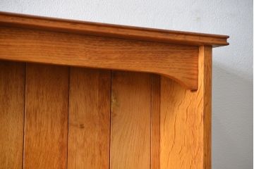 アンティーク家具　イギリスアンティーク　オーク材の大きな食器棚(カップボード)