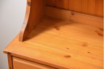 中古　シャルドネ(CHARDONNAY)ブルーム　パイン材カップボード(食器棚、キャビネット)