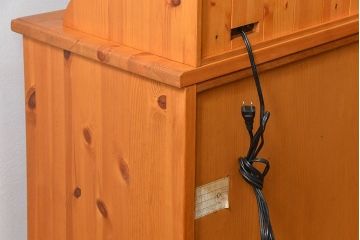 中古　シャルドネ(CHARDONNAY)ブルーム　パイン材カップボード(食器棚、キャビネット)