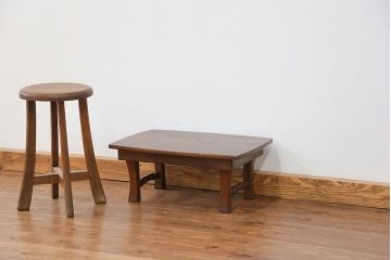アンティーク家具　古民具・骨董 天板栗材一枚板　変わり型ちゃぶ台　(テーブル)