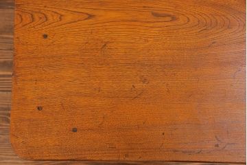 アンティーク家具　アンティーク 天板一枚板　古い栓材の小振りな角型ちゃぶ台　(テーブル、座卓)