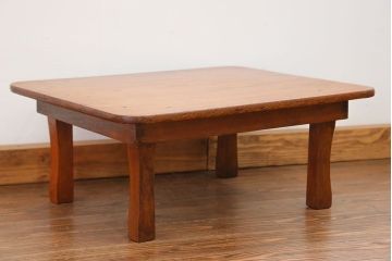 アンティーク家具　アンティーク 天板一枚板　古い栓材の小振りな角型ちゃぶ台　(テーブル、座卓)