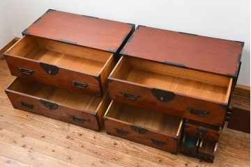 アンティーク家具　古民具・骨董 特別注文造り　総欅!酒田(庄内)衣装箪笥(時代箪笥、帳場箪笥)