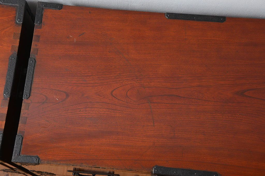 アンティーク家具　古民具・骨董 特別注文造り　総欅!酒田(庄内)衣装箪笥(時代箪笥、帳場箪笥)