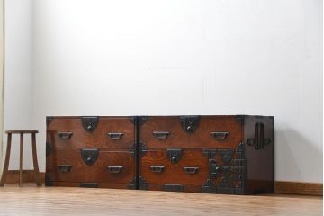 アンティーク家具　古民具・骨董 特別注文造り　総欅!酒田(庄内)衣装箪笥(時代箪笥、帳場箪笥)