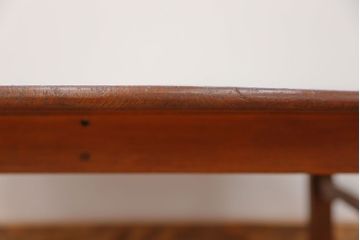 レトロ家具　昭和レトロ 大振りな丸型ちゃぶ台(テーブル、座卓)