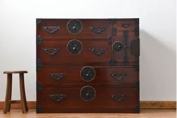 古民具・骨董 極上美品　蝶覆輪金具　前面栗材　米沢箪笥(時代箪笥)　