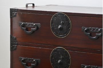 古民具・骨董 極上美品　蝶覆輪金具　前面栗材　米沢箪笥(時代箪笥)　
