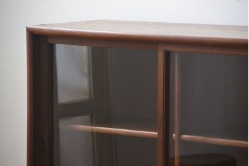 アンティーク家具　アンティーク 三方欅材!上質な二段重ね引き出し収納棚(戸棚、茶箪笥)