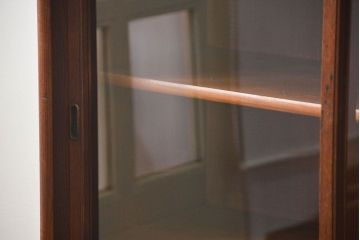 アンティーク家具　アンティーク 三方欅材!上質な二段重ね引き出し収納棚(戸棚、茶箪笥)