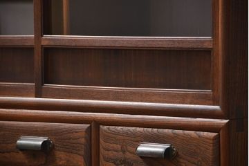 アンティーク家具　アンティーク 三方欅材!上質な二段重ね引き出し収納棚(戸棚、茶箪笥)