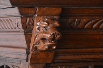 アンティーク家具　イギリスアンティーク 大きなオーク材ヴィクトリアンキャビネット(ビクトリアンキャビネット、バーカウンター)