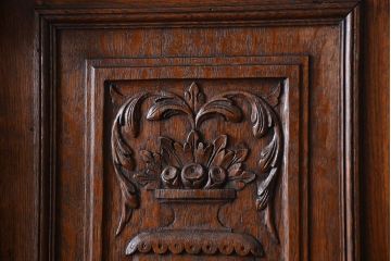 アンティーク家具　イギリスアンティーク 大きなオーク材ヴィクトリアンキャビネット(ビクトリアンキャビネット、バーカウンター)