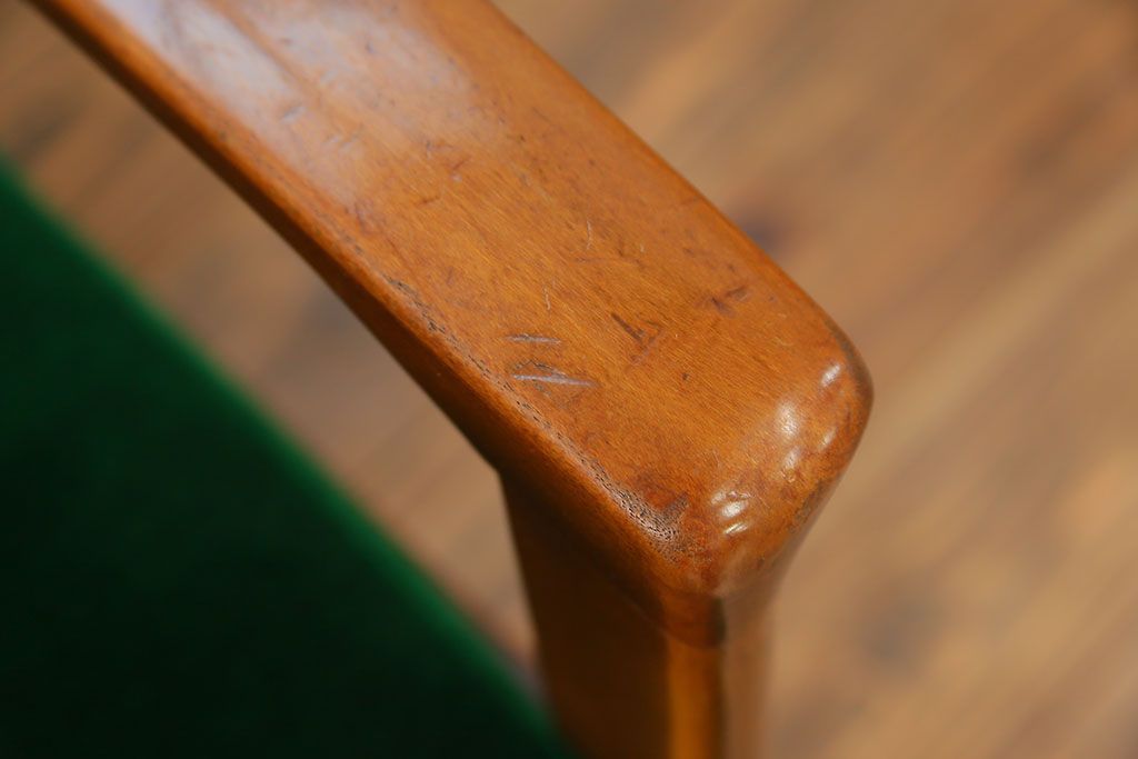 レトロ家具　昭和レトロ グリーン座面のアームチェア(1)(椅子、1人掛けソファ、イス)