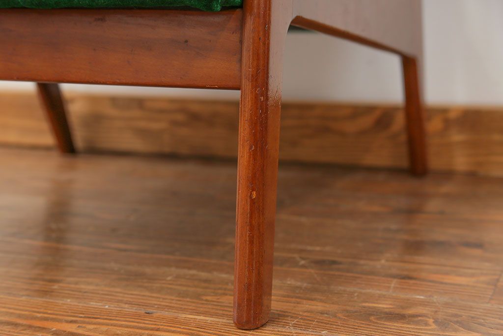 レトロ家具　昭和レトロ グリーン座面のアームチェア(2)(椅子、1人掛けソファ、イス)　