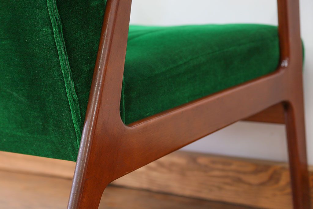 レトロ家具　昭和レトロ グリーン座面のアームチェア(2)(椅子、1人掛けソファ、イス)　