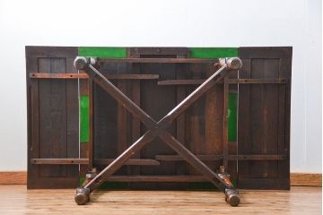 アンティーク家具　イギリスアンティーク ツイストレッグ　オーク材　味わい深いドローリーフテーブル(エクステンションテーブル)