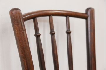 アンティーク家具　イギリスアンティーク 味わい深いスピンドルバック ベントウッドチェア(1)(椅子、イス)