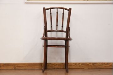 アンティーク家具　イギリスアンティーク　スピンドルバック　ベントウッドチェア