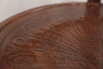アンティーク家具　イギリスアンティーク　スピンドルバック　ベントウッドチェア