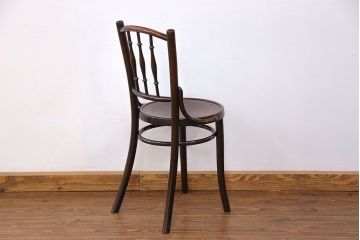 アンティーク家具　イギリスアンティーク 味わい深いスピンドルバック ベントウッドチェア(3)(椅子、イス)