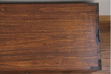 アンティーク家具　古民具・骨董 古い木の時代箪笥ローチェスト(ローボード)