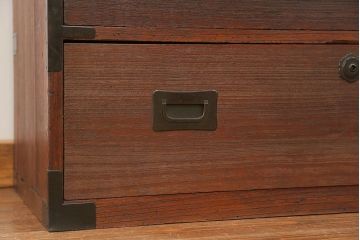 アンティーク家具　古民具・骨董 古い木の時代箪笥ローチェスト(ローボード)