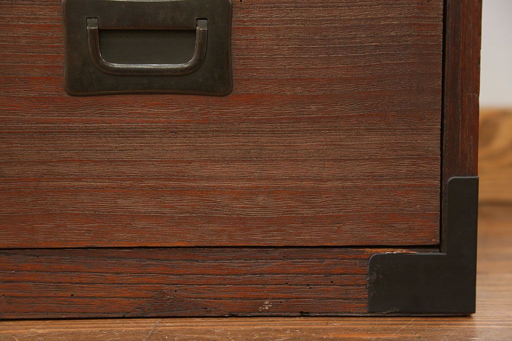 アンティーク家具　古民具・骨董 古い木の時代箪笥ローチェスト(ローボード)