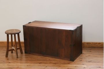 アンティーク家具　古民具・骨董 古い木の時代箪笥ローチェスト(ローボード)