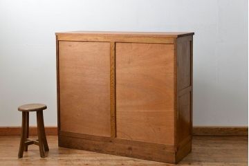 レトロ家具　アンティーク シンプルでレトロな25杯引き出し収納(薬箪笥、チェスト、ドロワー)