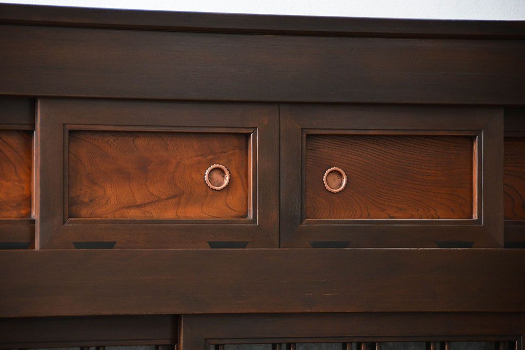 アンティーク家具　古民具・骨董 上手造りの美しい五尺水屋箪笥(昇り引き出し付き)(食器棚、収納棚)