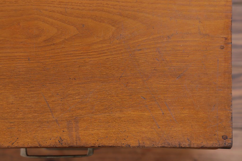 レトロ家具　昭和レトロ 古い木の大振りな小引き出し(チェスト、ドロワー)
