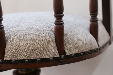 アンティーク家具　アンティーク 古いナラ材の上質な回転椅子(回転椅子、ドクターチェア)